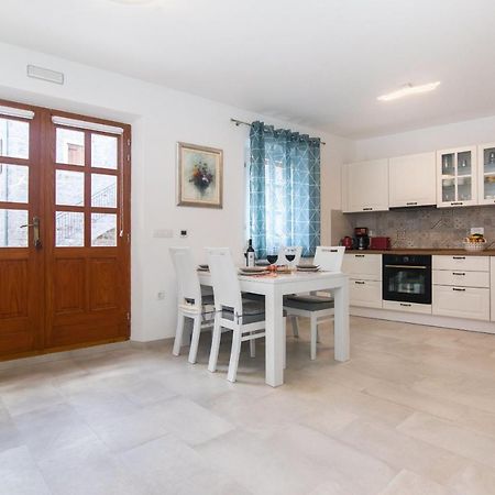 הוילה ורבוסקה House Tia מראה חיצוני תמונה