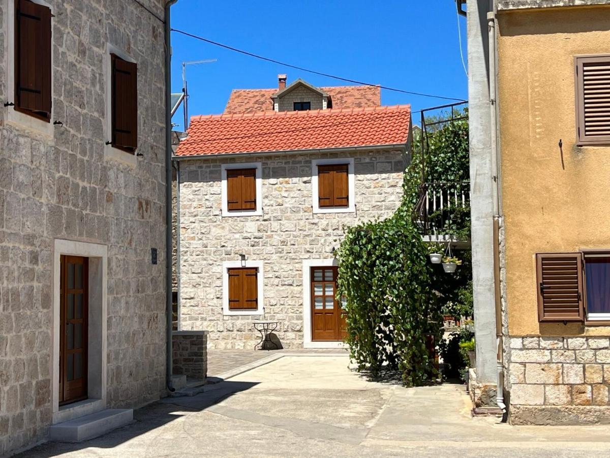 הוילה ורבוסקה House Tia מראה חיצוני תמונה