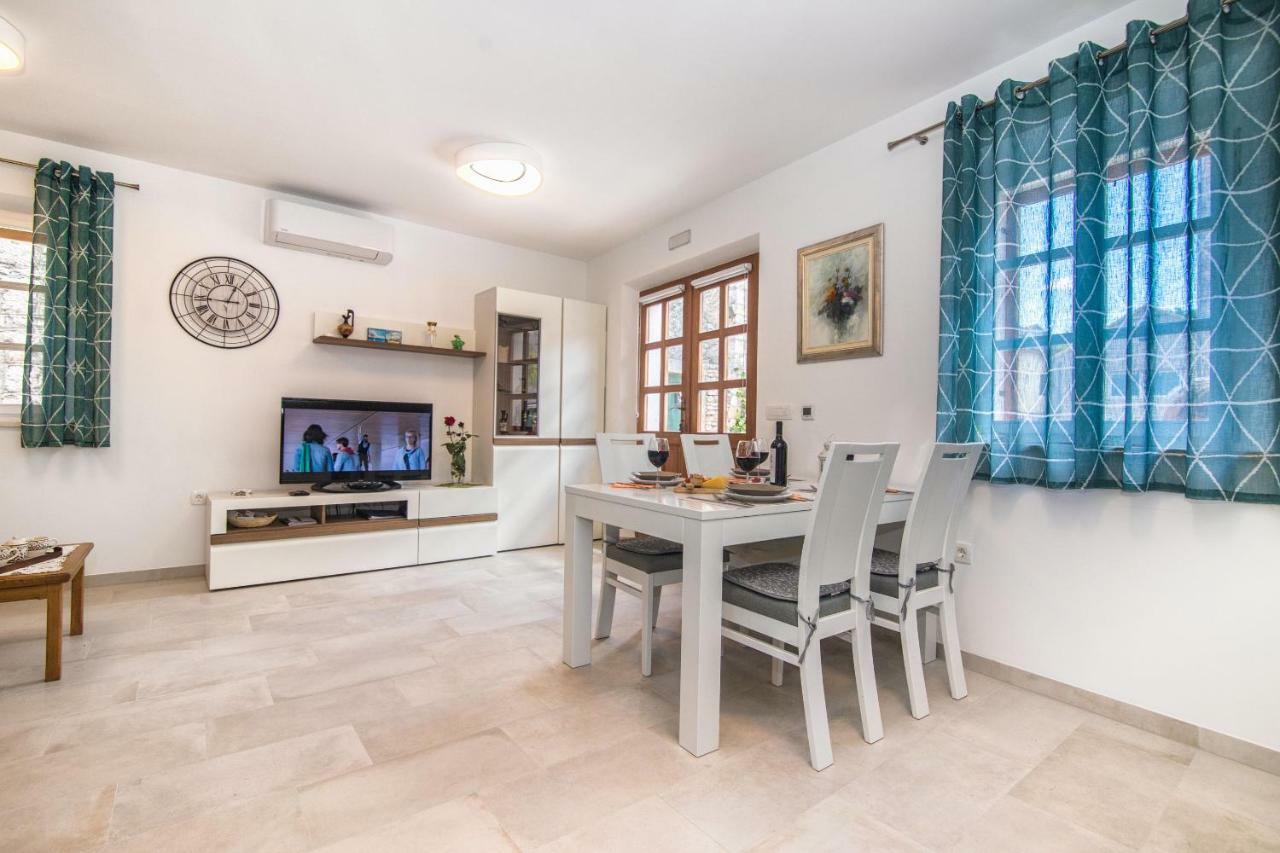 הוילה ורבוסקה House Tia מראה חיצוני תמונה